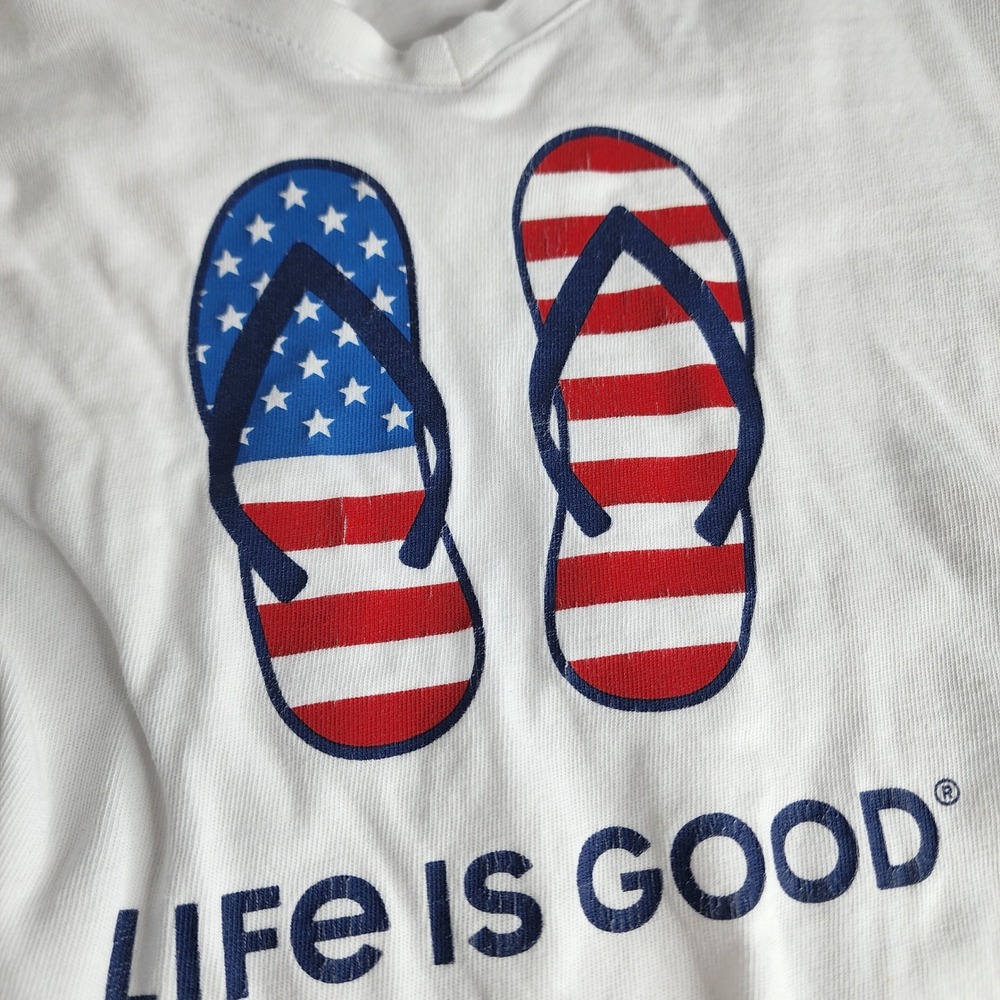 Life is Good T-Shirt Womens XXL White Flip Flops American Flag Graphic V-Neck - Picture 5 of 5